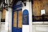 pub_closure_GettyImages-170179379