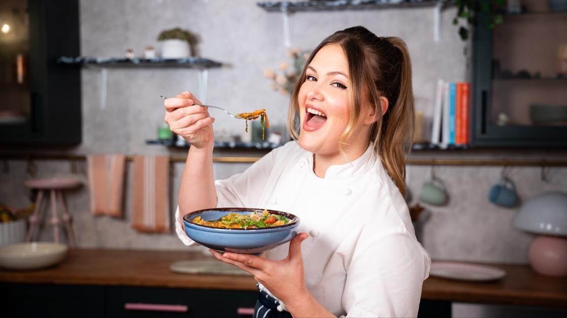 Poppy Edwards Insight Billโs teams up with viral food creator Poppy Cooks on menu ...