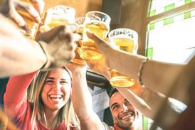 beers_celebration_GettyImages-1132811874