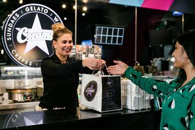 Creams Cafe - Counter