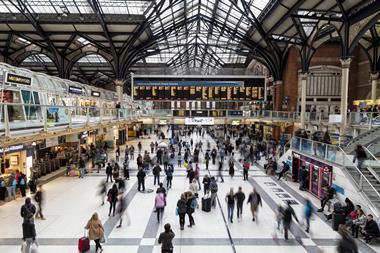 Liverpool_Street_Station_GettyImages_621461184