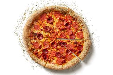 Pizza Hut Handcrafted range Pepperoni & Nduja pizza  2100x1400