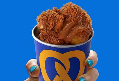 Auntie Anne's - Biscoff Nuggets  1080x1080
