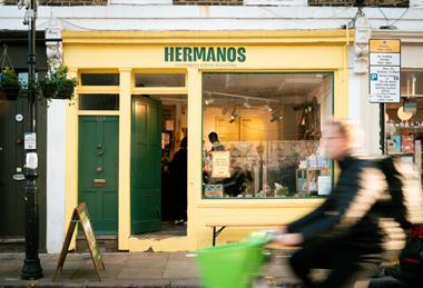 Hermanos (3)