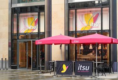itsu, St James Quarter 01
