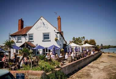 Fuller's The Ship Langstone