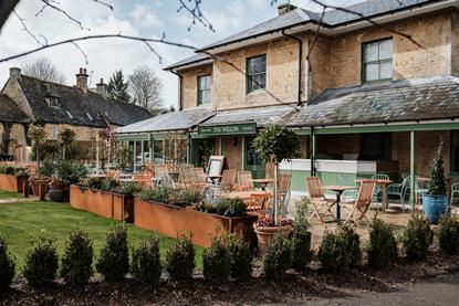 Fuller's - The Willow (1)