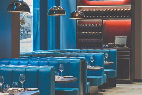 M Restaurant "The Grill"