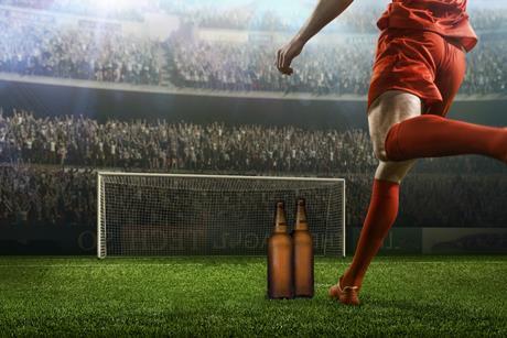 Football booze MAIN_GettyImages-505988052 copy