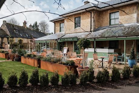 Fuller's - The Willow (1)