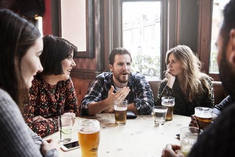 GenZ_drinking_pub_GettyImages-643821065