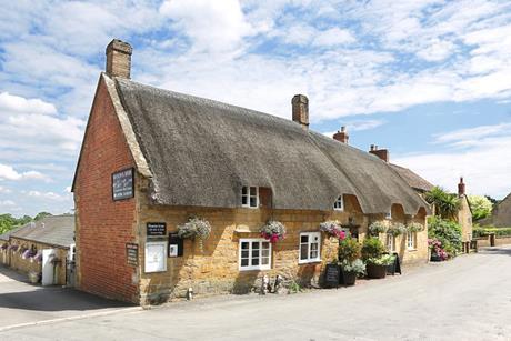 Hall and Woodhouse Masons Arms 001