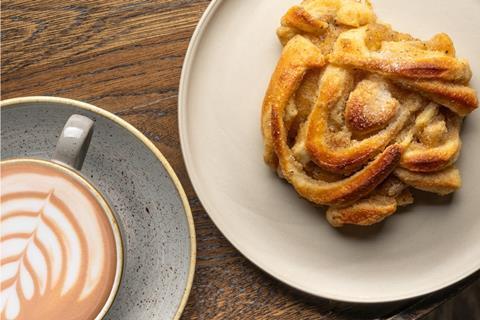 Cardamom Bun