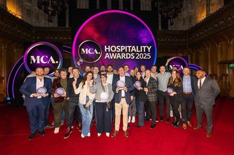 352343_250313_mca_hospitality_awards_272_thevaincarlsukonik2_470323